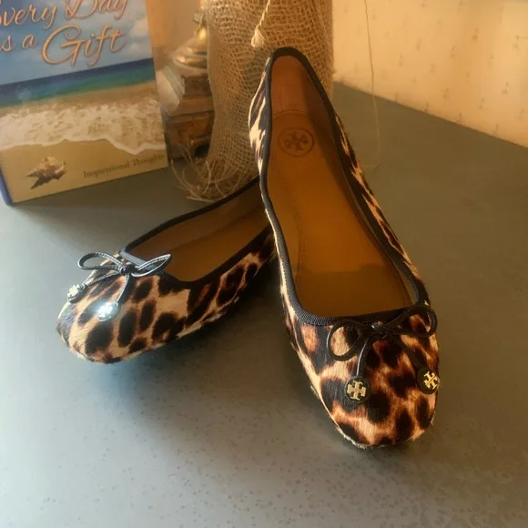 Tory burch shop leopard print shoes